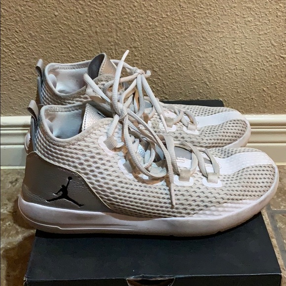 Nike Jordan Reveal BG - Picture 3 of 6